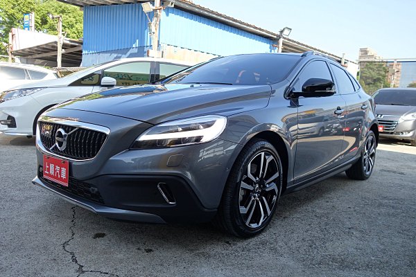 2017 Volvo 富豪 V40