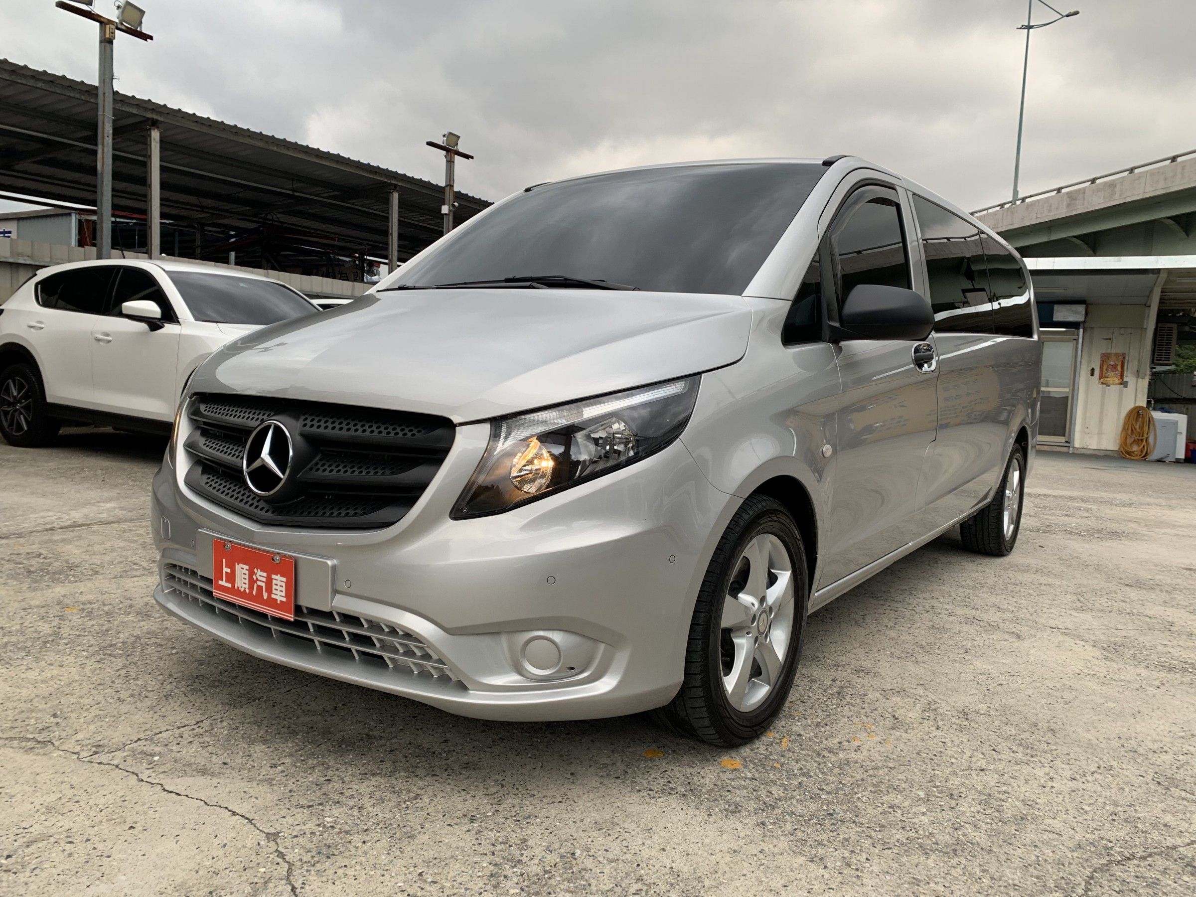 2016 M-Benz 賓士 其他