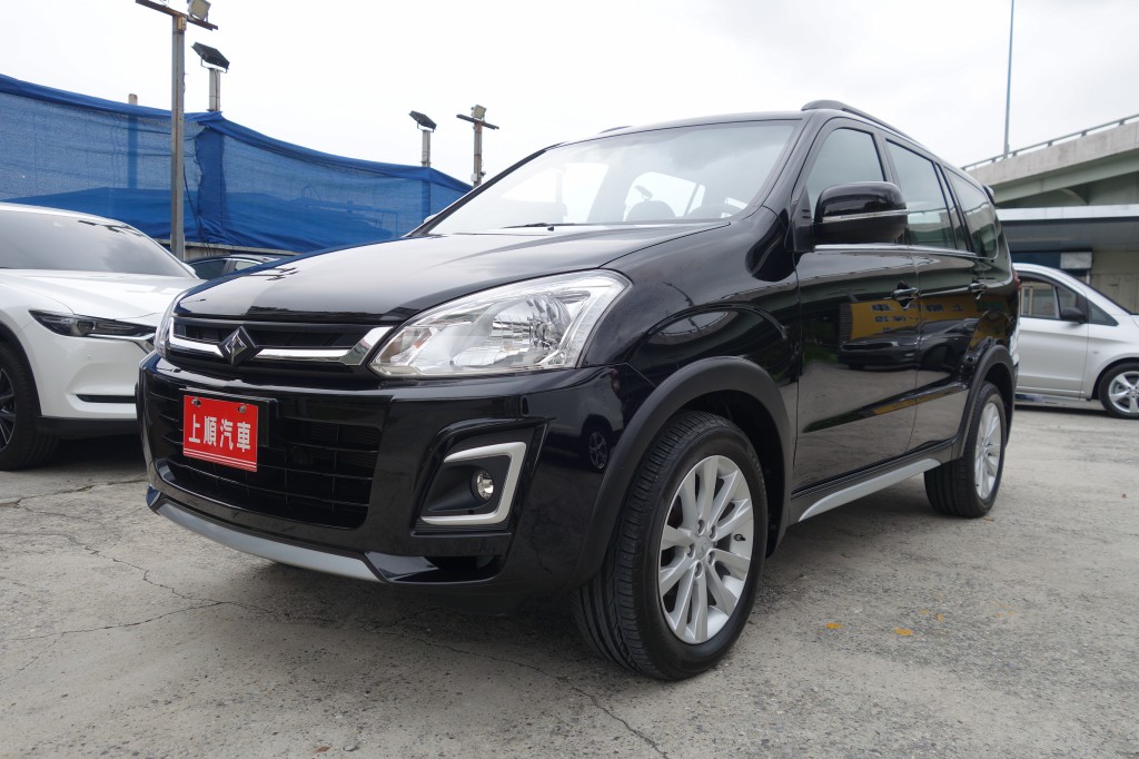 2018 Mitsubishi 三菱 Zinger