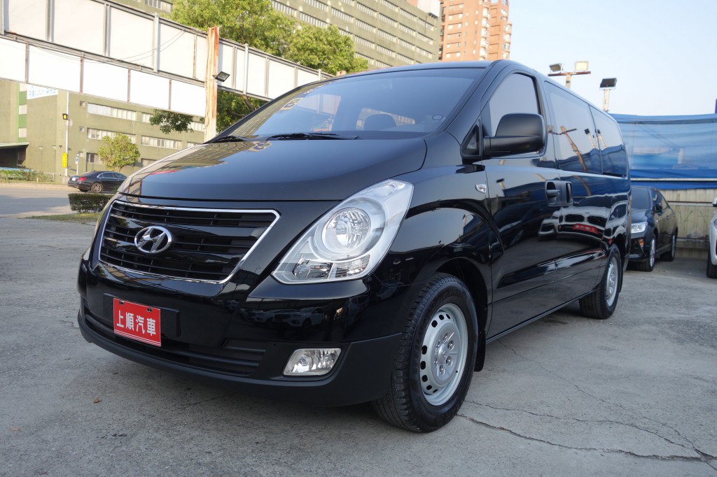 2016 Hyundai 現代 Grand starex