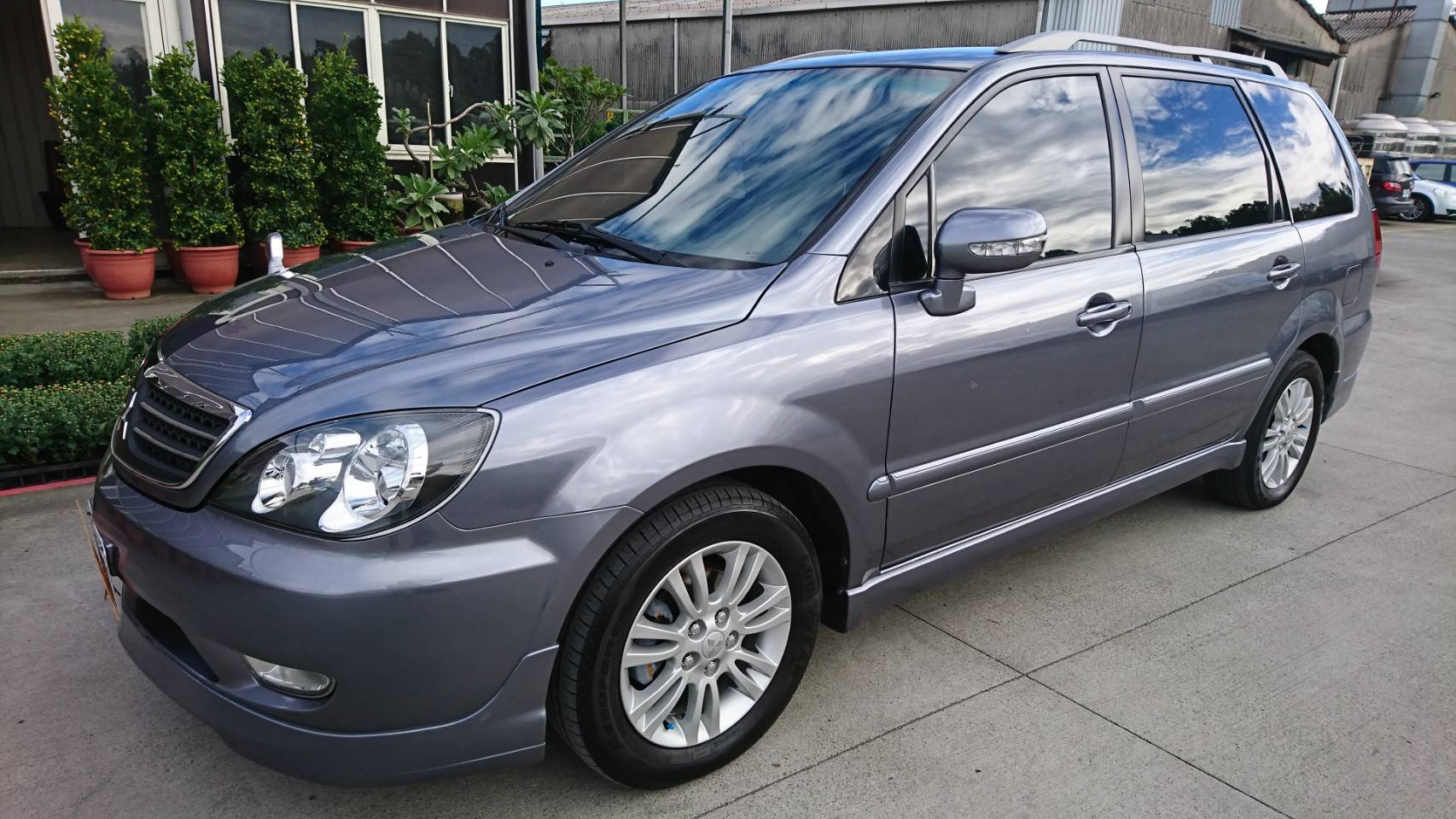 2006 Mitsubishi 三菱 Zinger