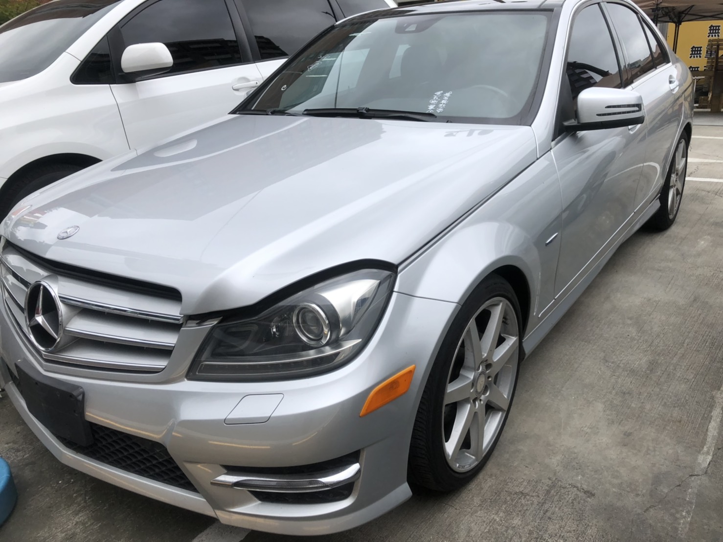2012 M-benz C-class