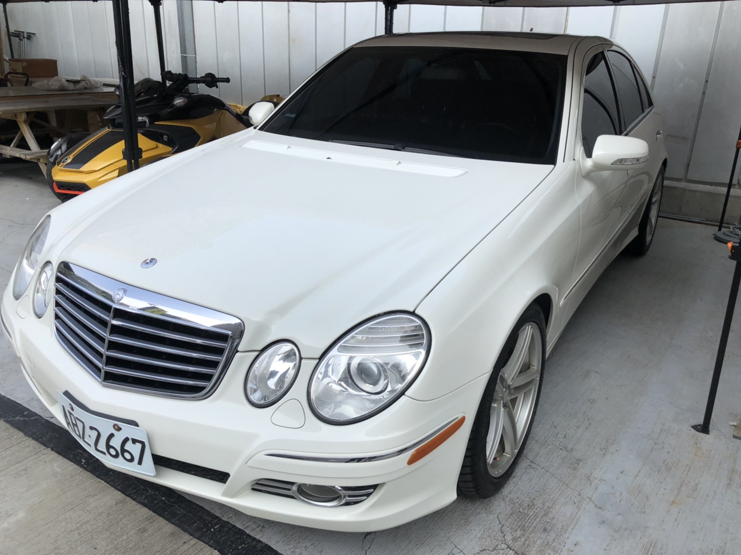 2008 M-benz E-class