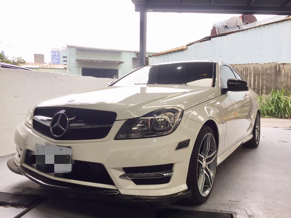 2011 M-Benz 賓士 C-class