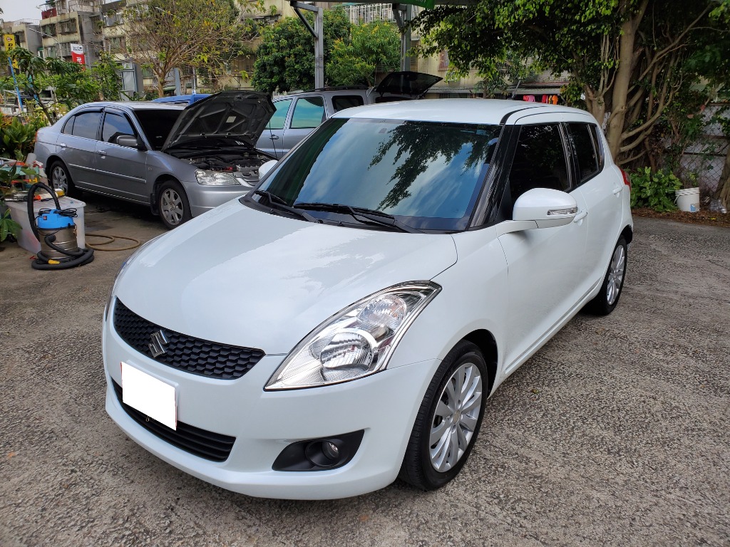 2011 Suzuki 鈴木 Swift