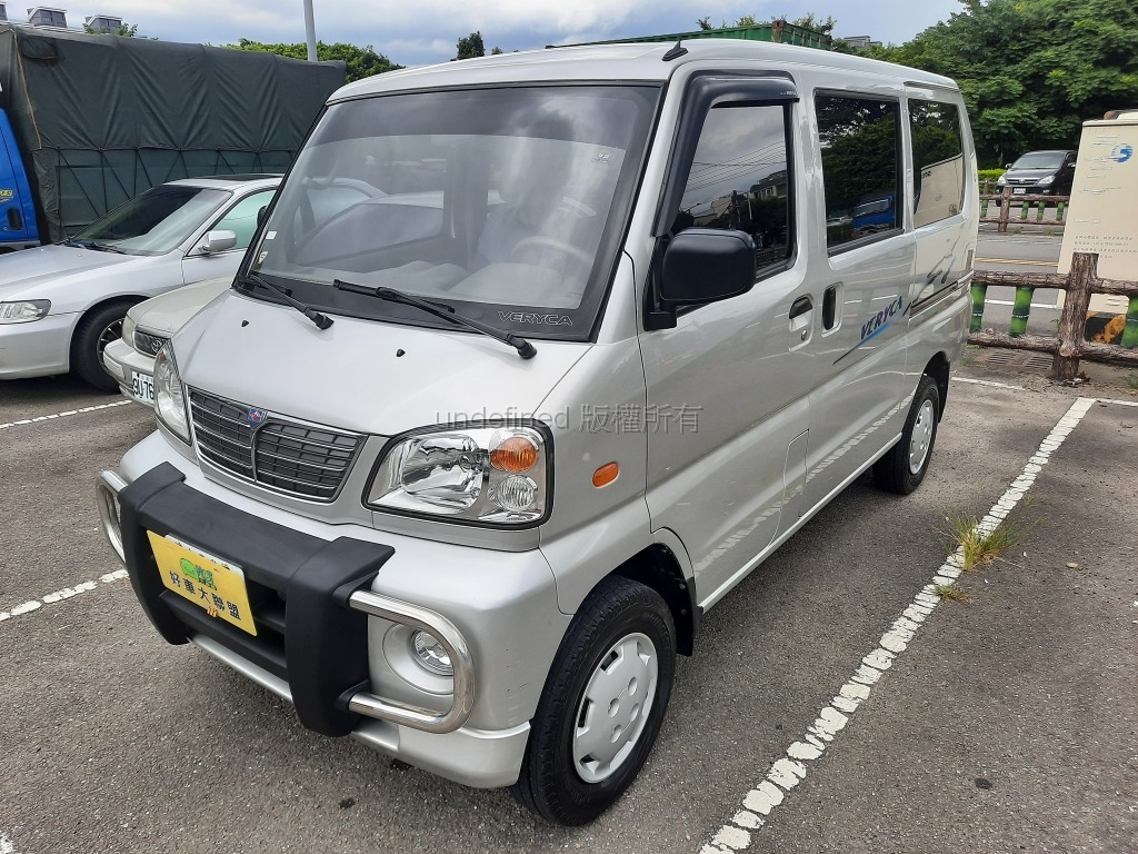 2006 Mitsubishi 三菱 商用車