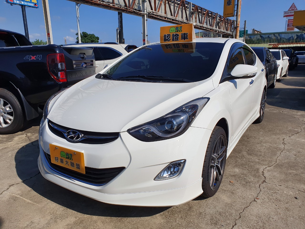 2013 Hyundai 現代 Elantra