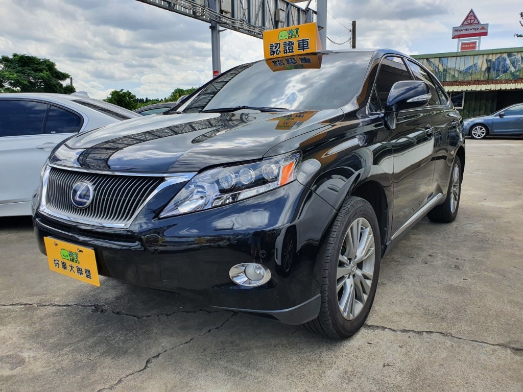 Hot大聯盟 Lexus Rx450h 最大輸出可達299匹綜效馬力及32 3kgm扭力 並獲得能源效率1級認定