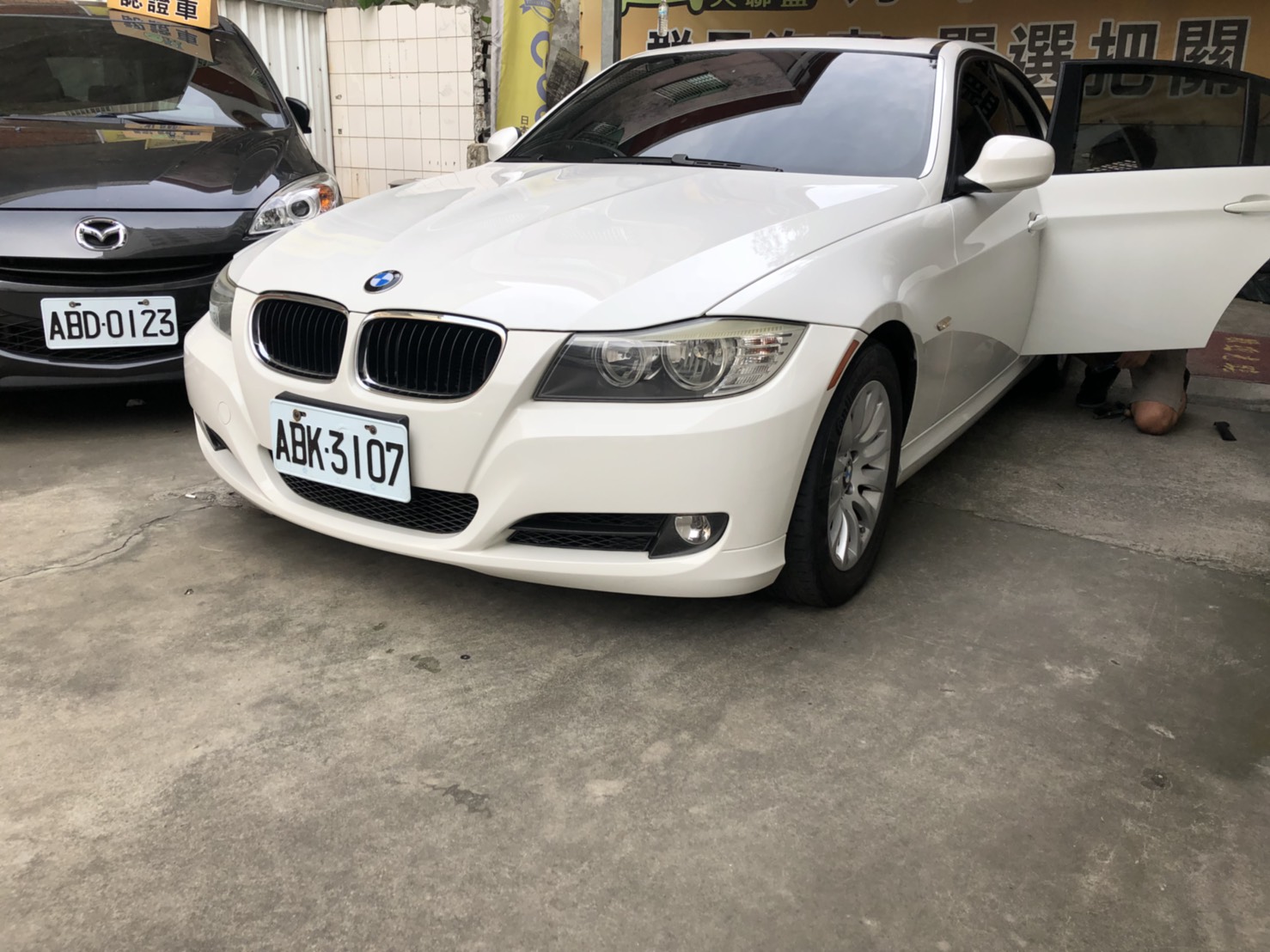 2009 Bmw 3-series sedan
