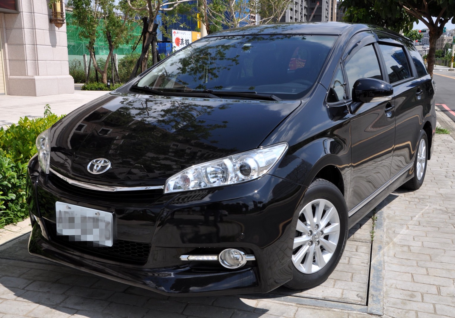 2012 Toyota Wish
