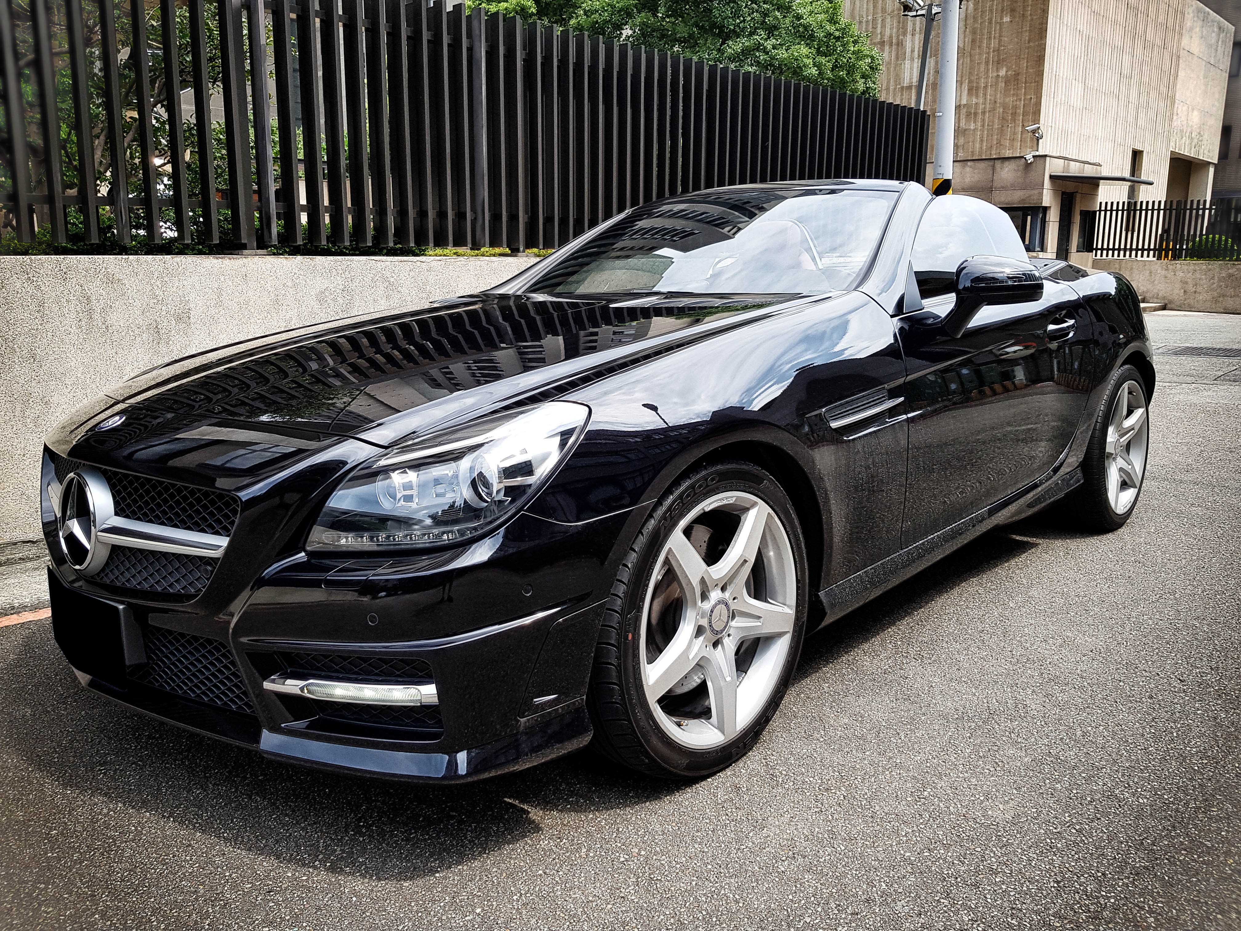 2011 M-benz Slk