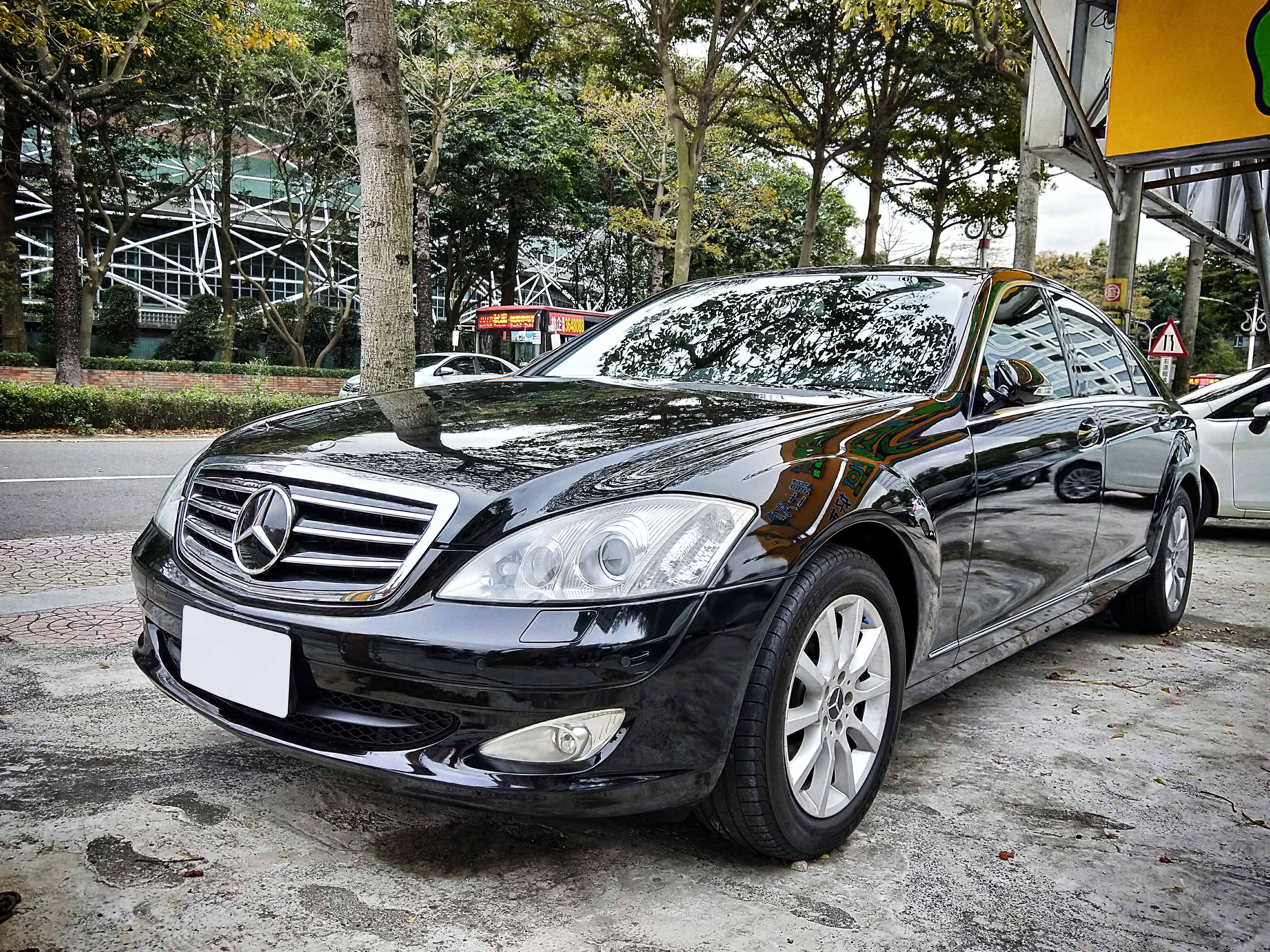 2007 M-benz S-class