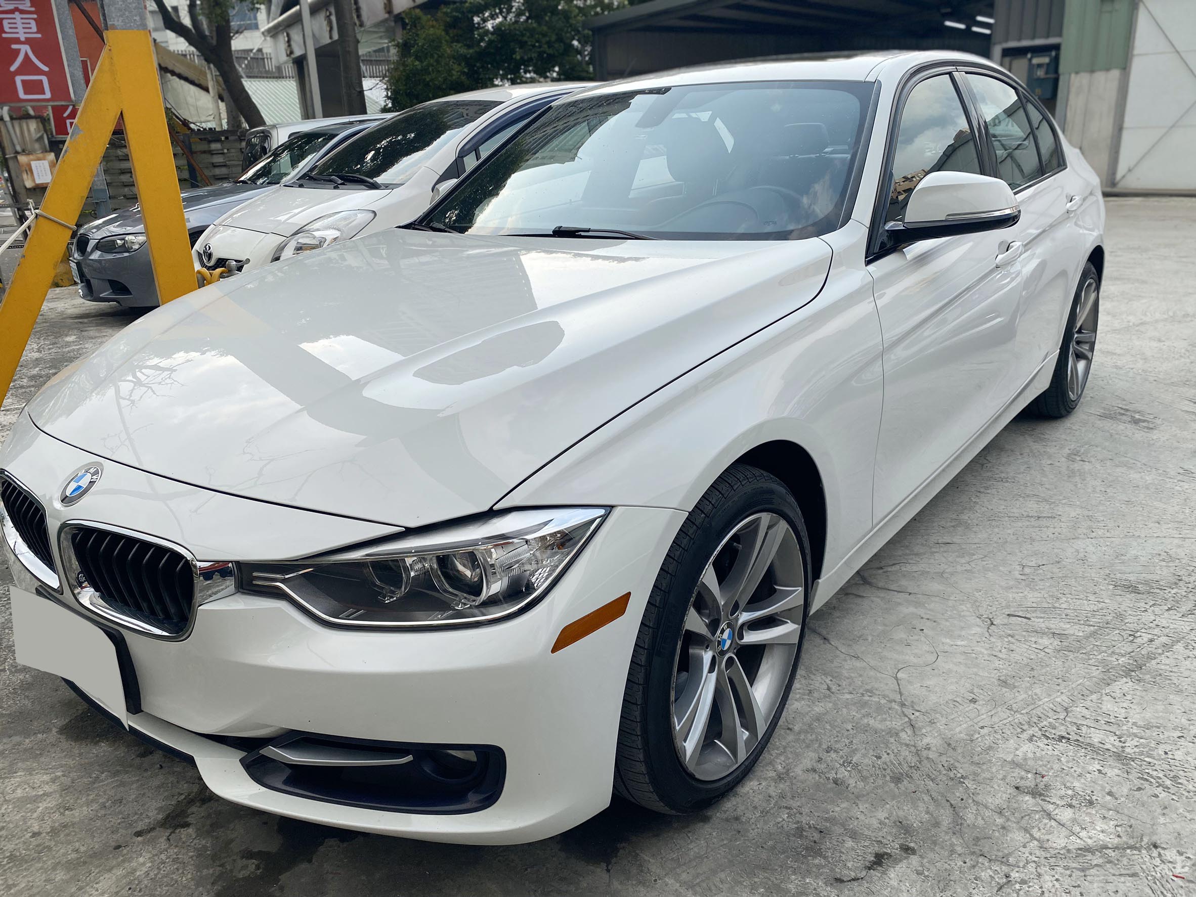 2013 BMW 寶馬 3-series sedan