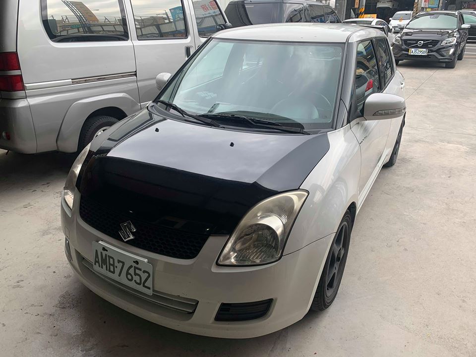 2009 Suzuki Swift