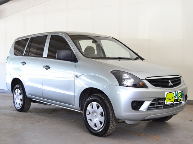 2009 Mitsubishi Zinger