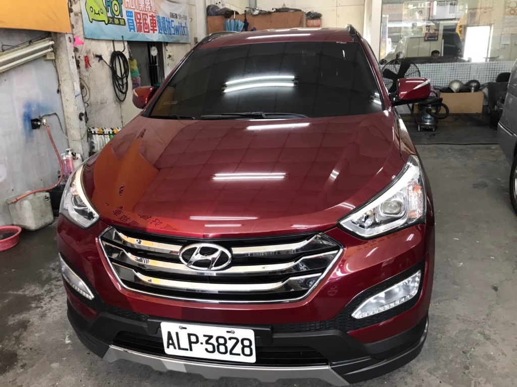 2015 Hyundai 現代 Santa fe
