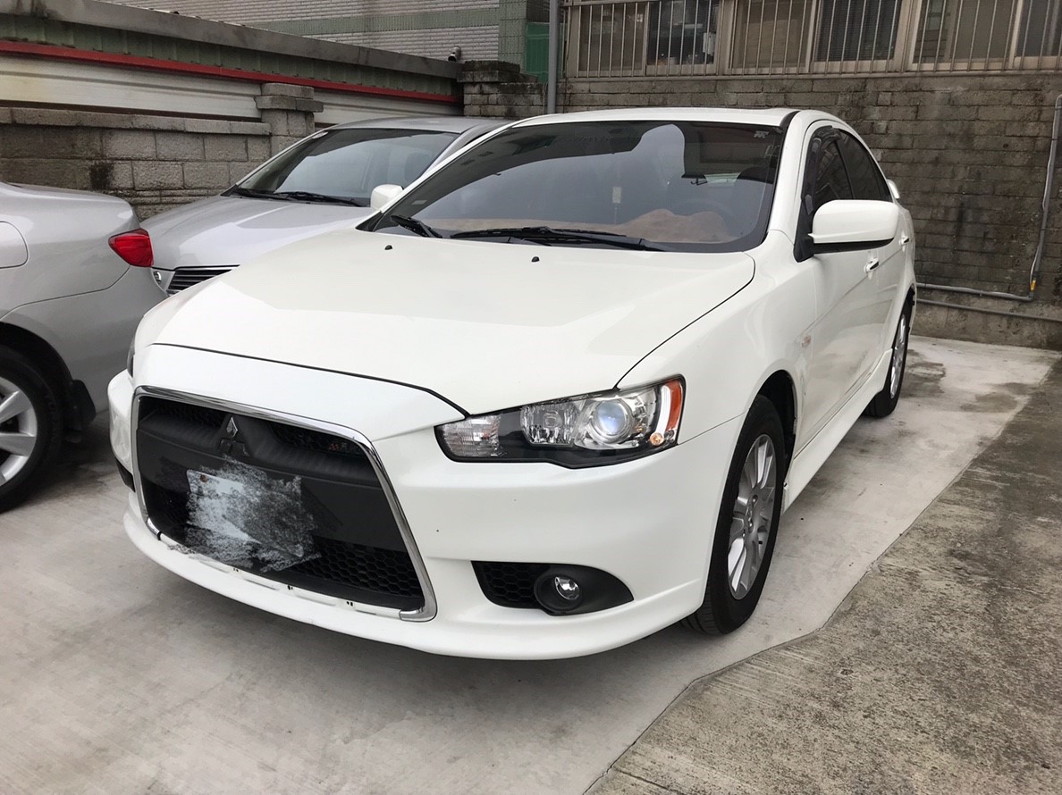 2012 Mitsubishi Lancer io