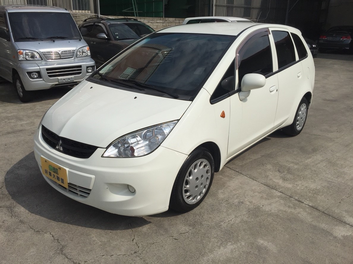 2011 Mitsubishi Colt plus
