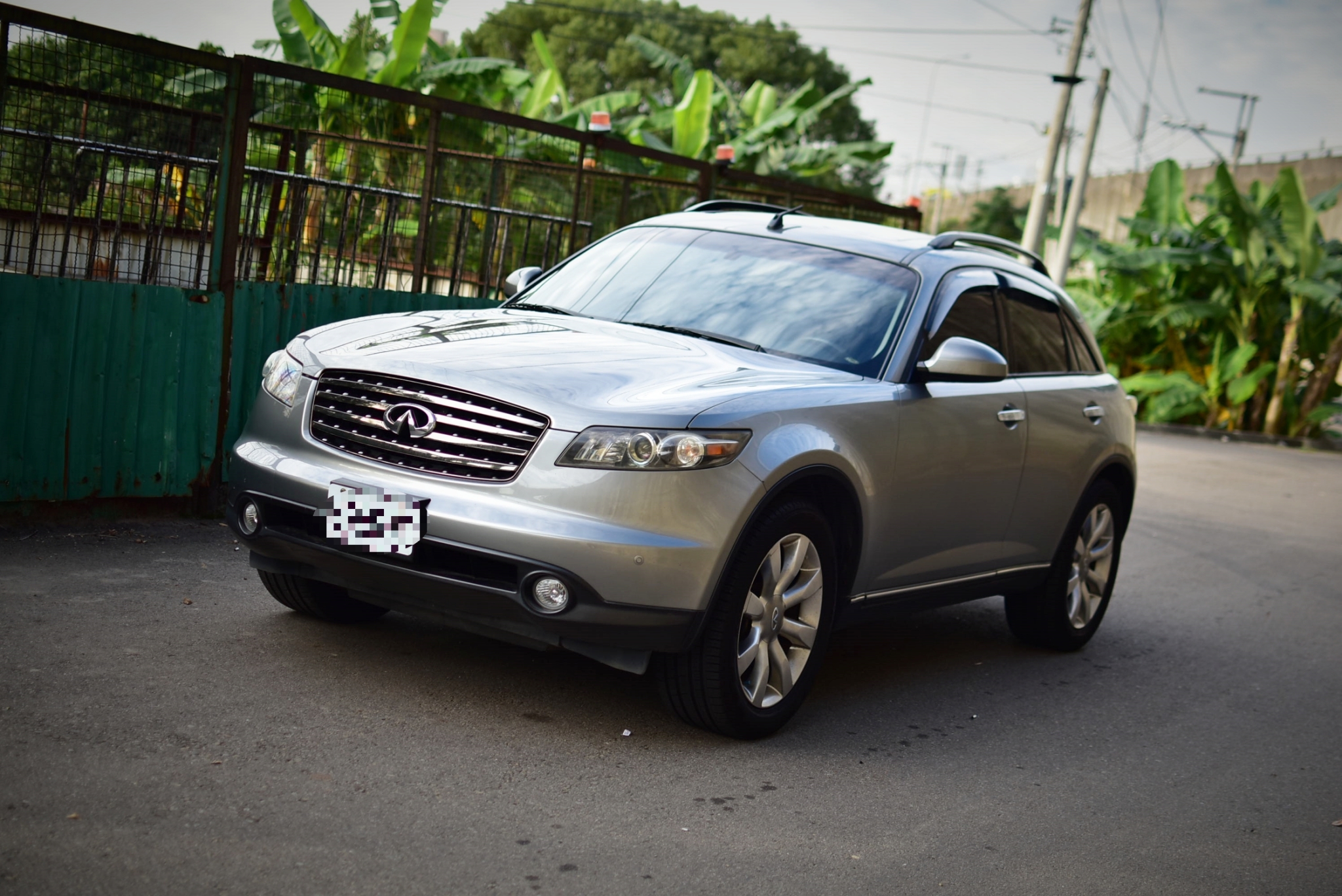 2005 Infiniti Fx