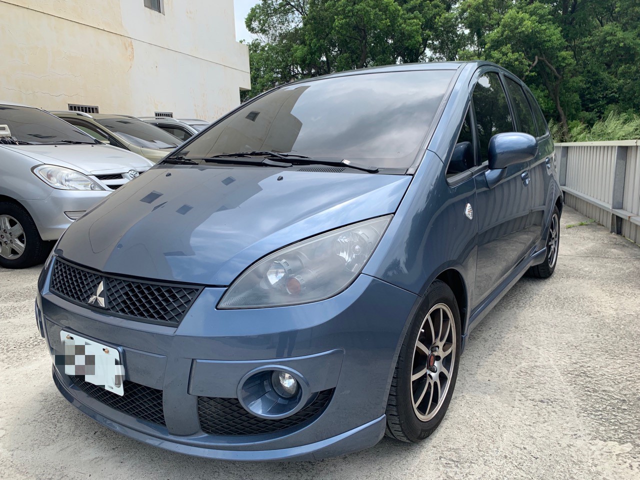 2009 Mitsubishi Colt plus