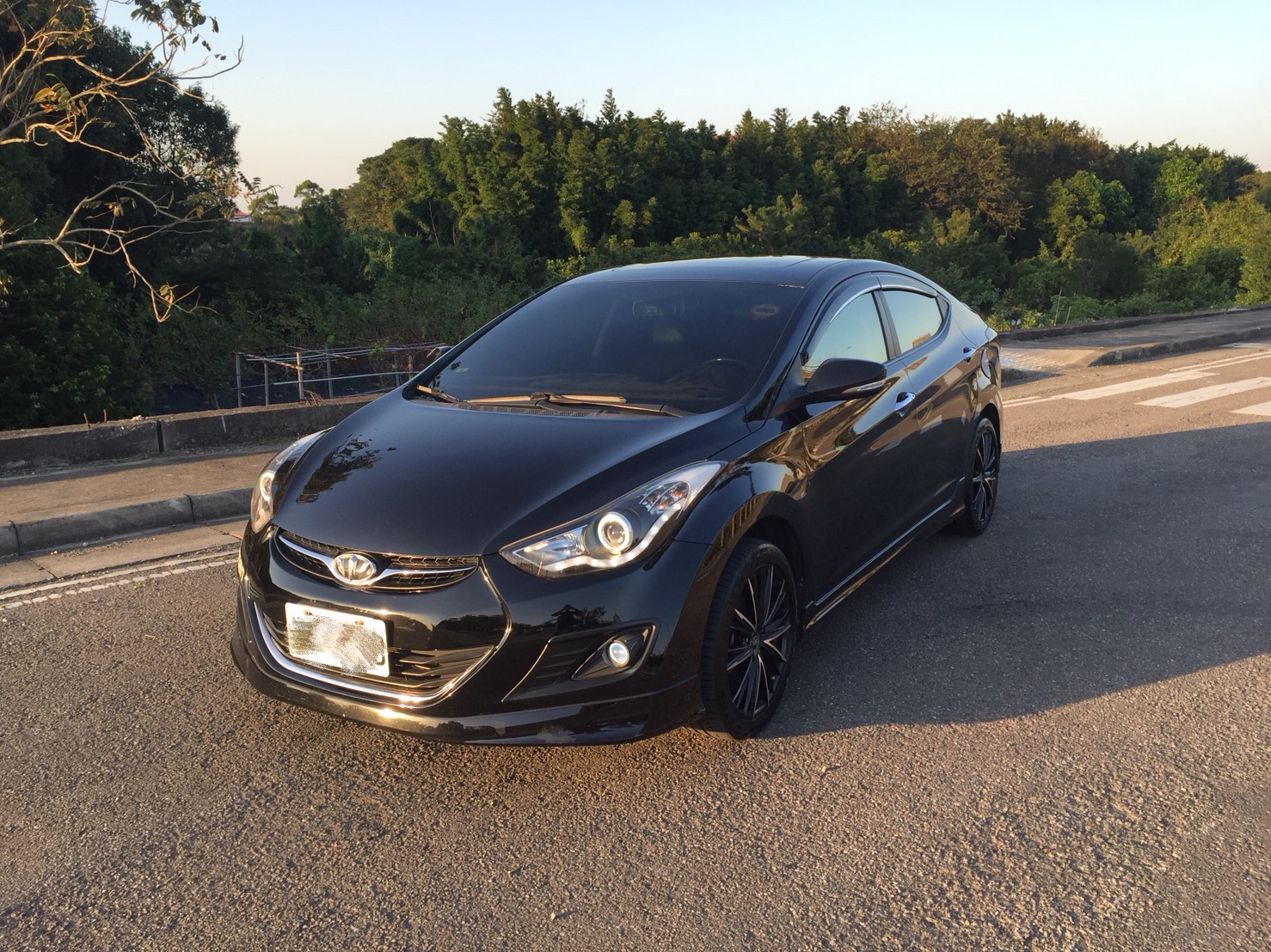 2013 Hyundai 現代 Elantra