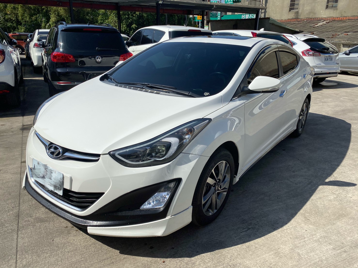 2015 Hyundai 現代 Elantra