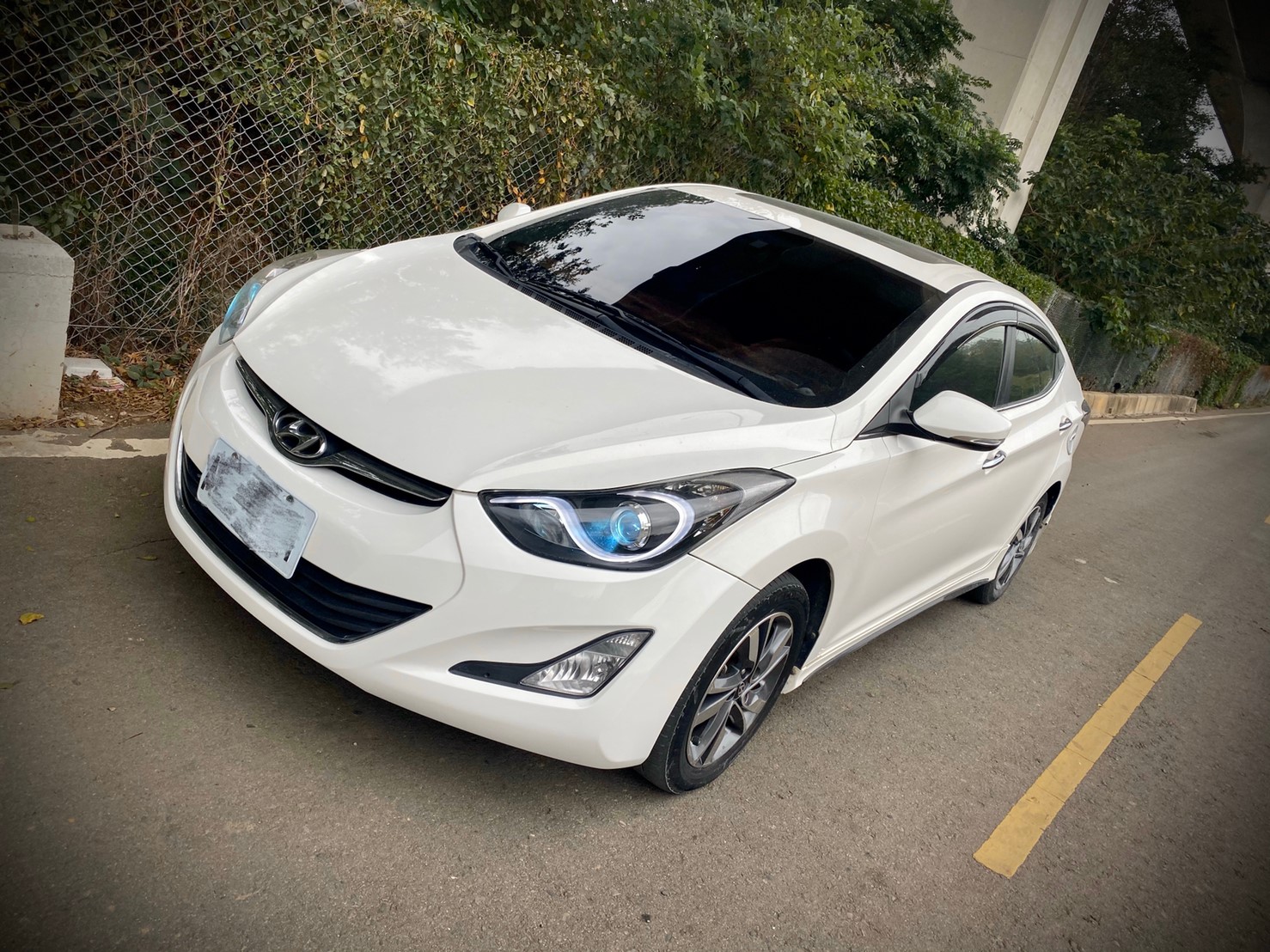 2014 Hyundai 現代 Elantra