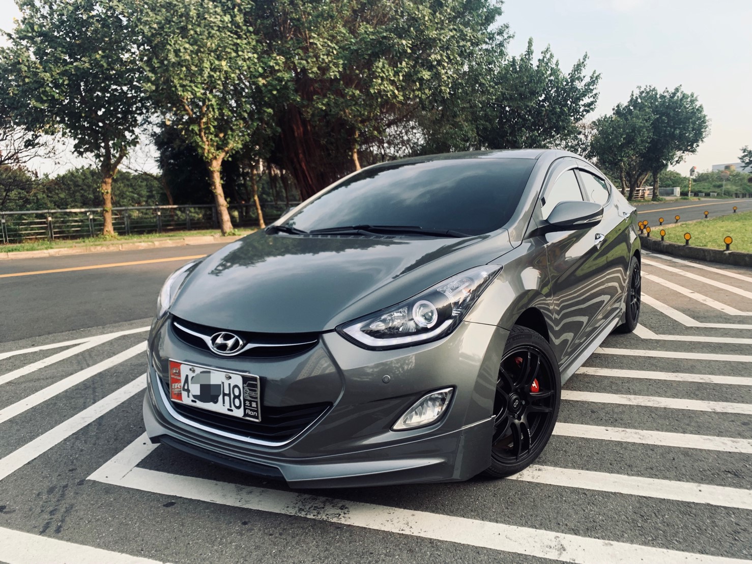 2012 Hyundai 現代 Elantra