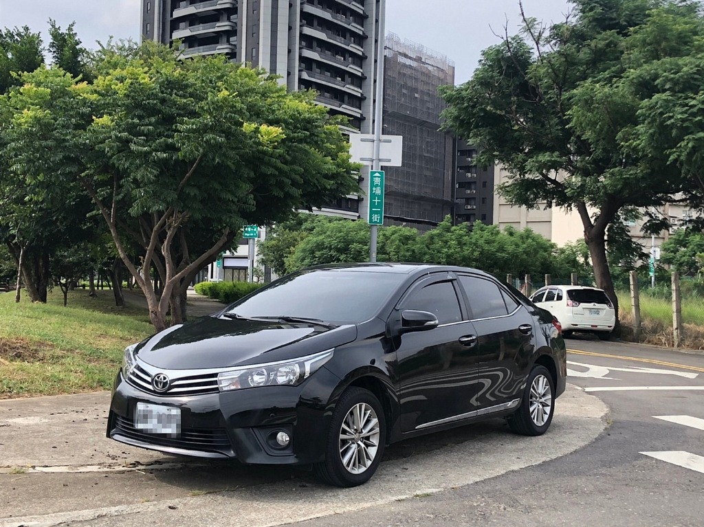 2015 Toyota 豐田 Corolla altis