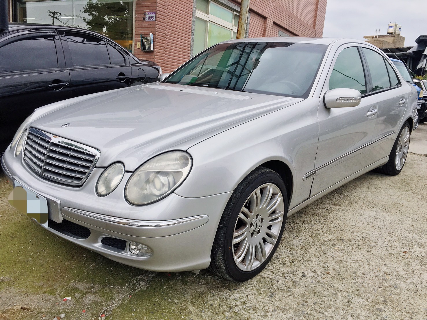 2002 M-benz E-class