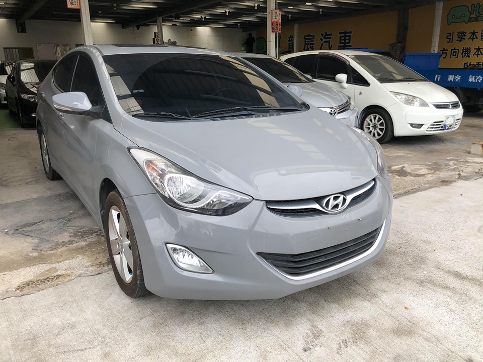 2012 Hyundai 現代 Elantra