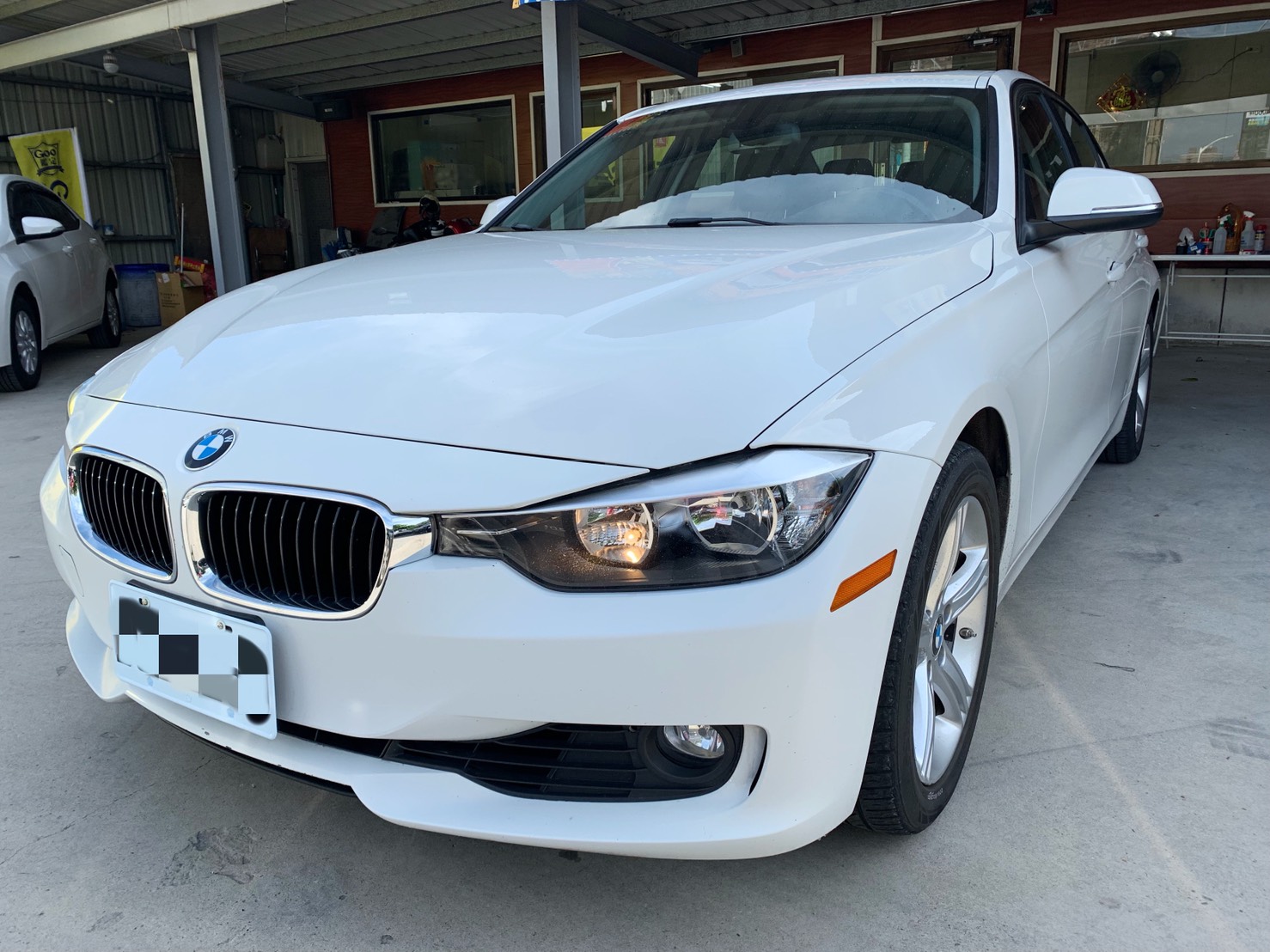 2014 Bmw 3-series sedan