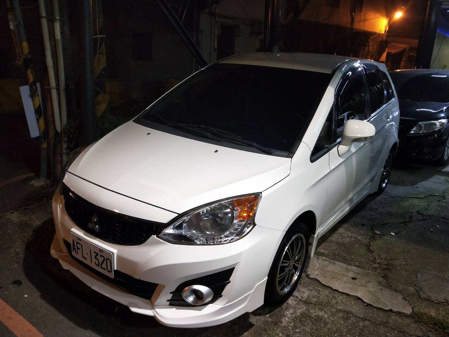 2014 Mitsubishi Colt plus