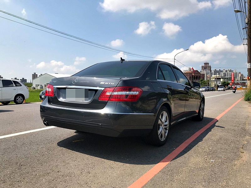 2010 M-Benz 賓士 E-class