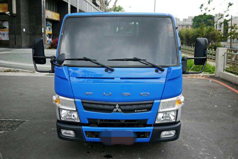 2014 Mitsubishi 商用車