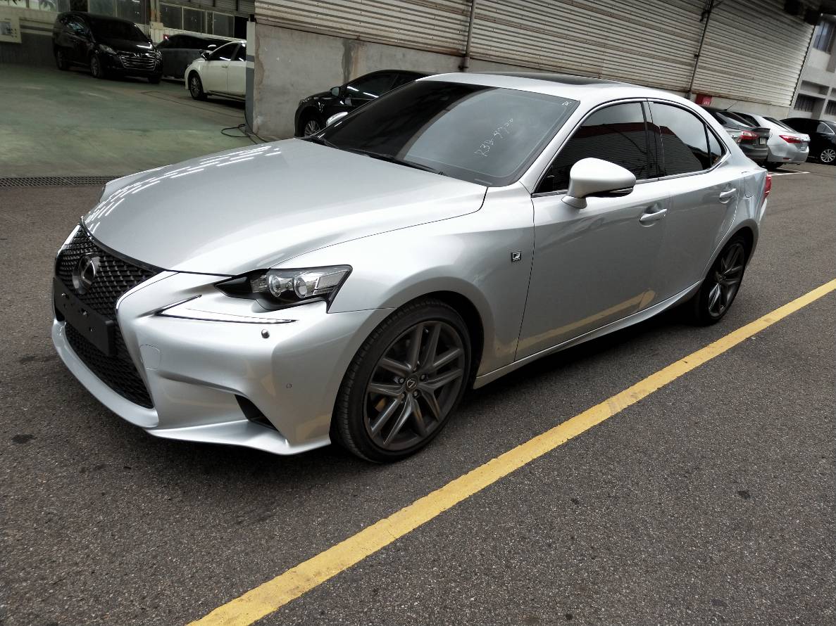 2015 Lexus Is