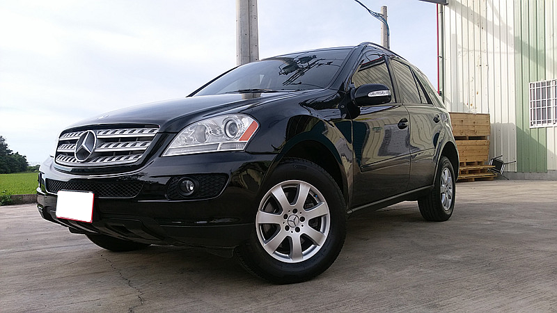 2005 M-benz M-class