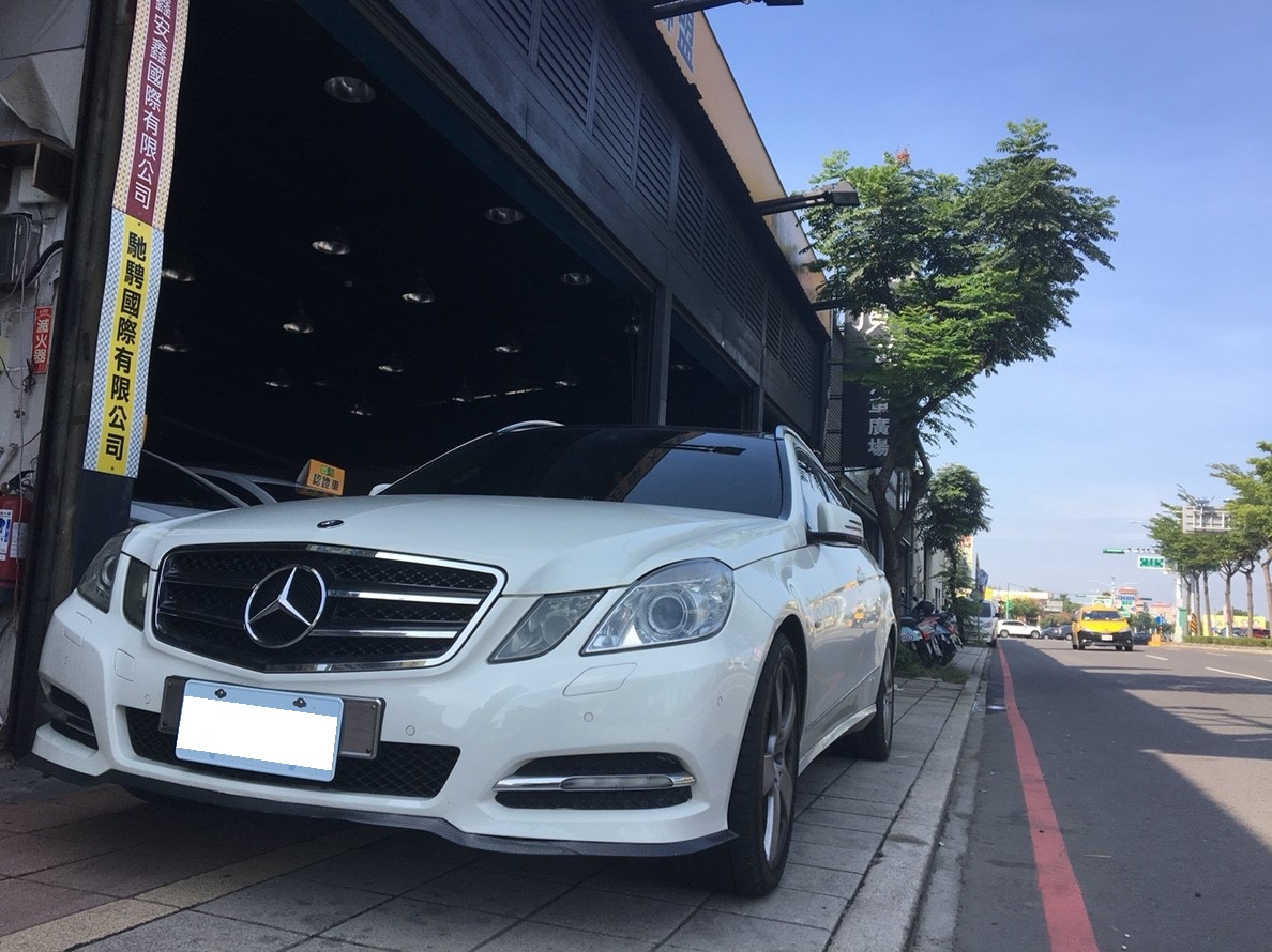2011 M-benz E-class