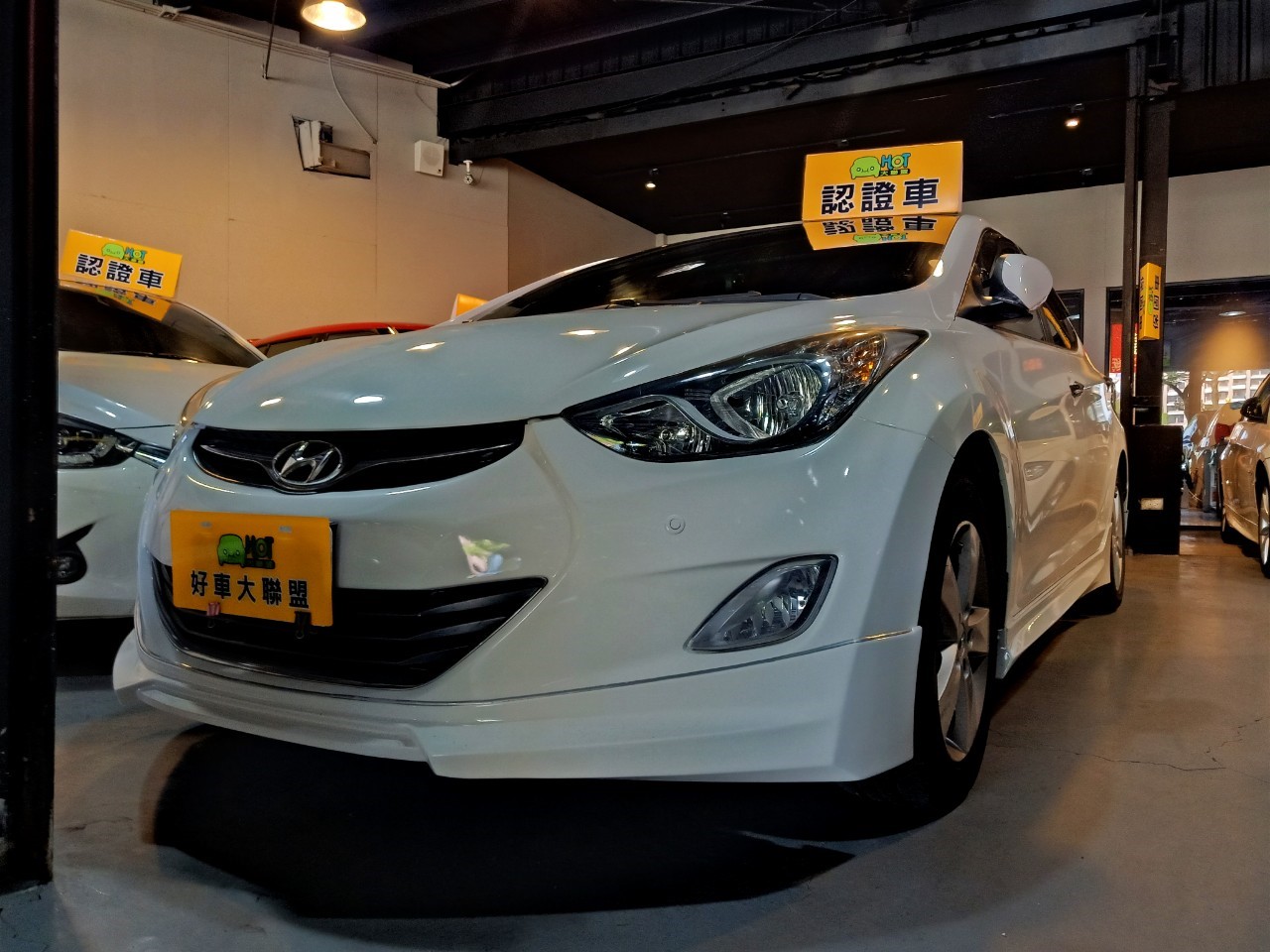 2012 Hyundai 現代 Elantra