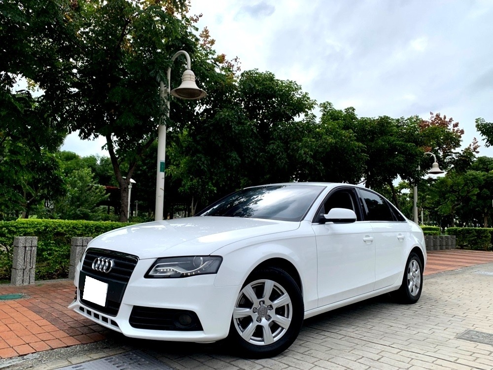 Hot大聯盟 Audi 11年奧迪a4 白百萬舒適質感房車高貴不貴