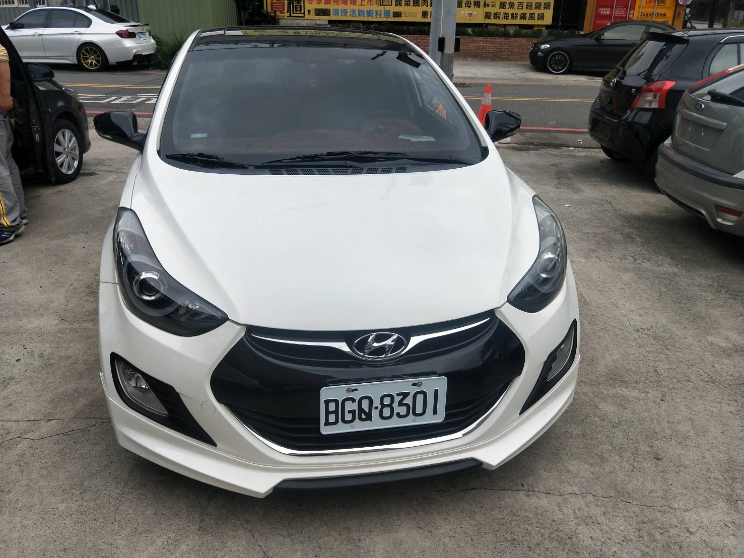 2014 Hyundai 現代 Elantra