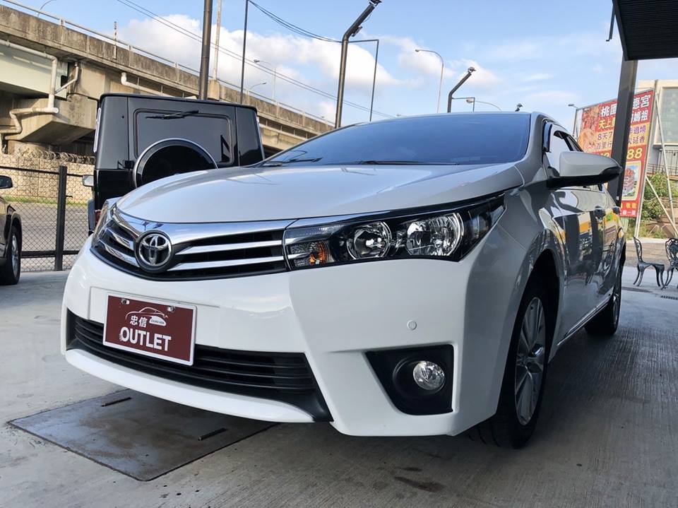 2016 Toyota Corolla altis