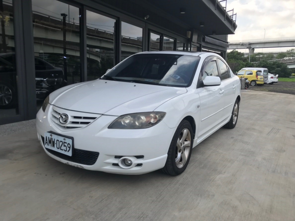 2005 Mazda 3