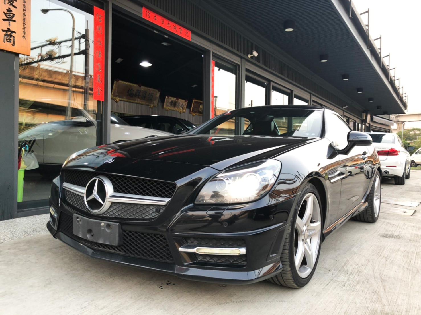 2011 M-Benz 賓士 Slk