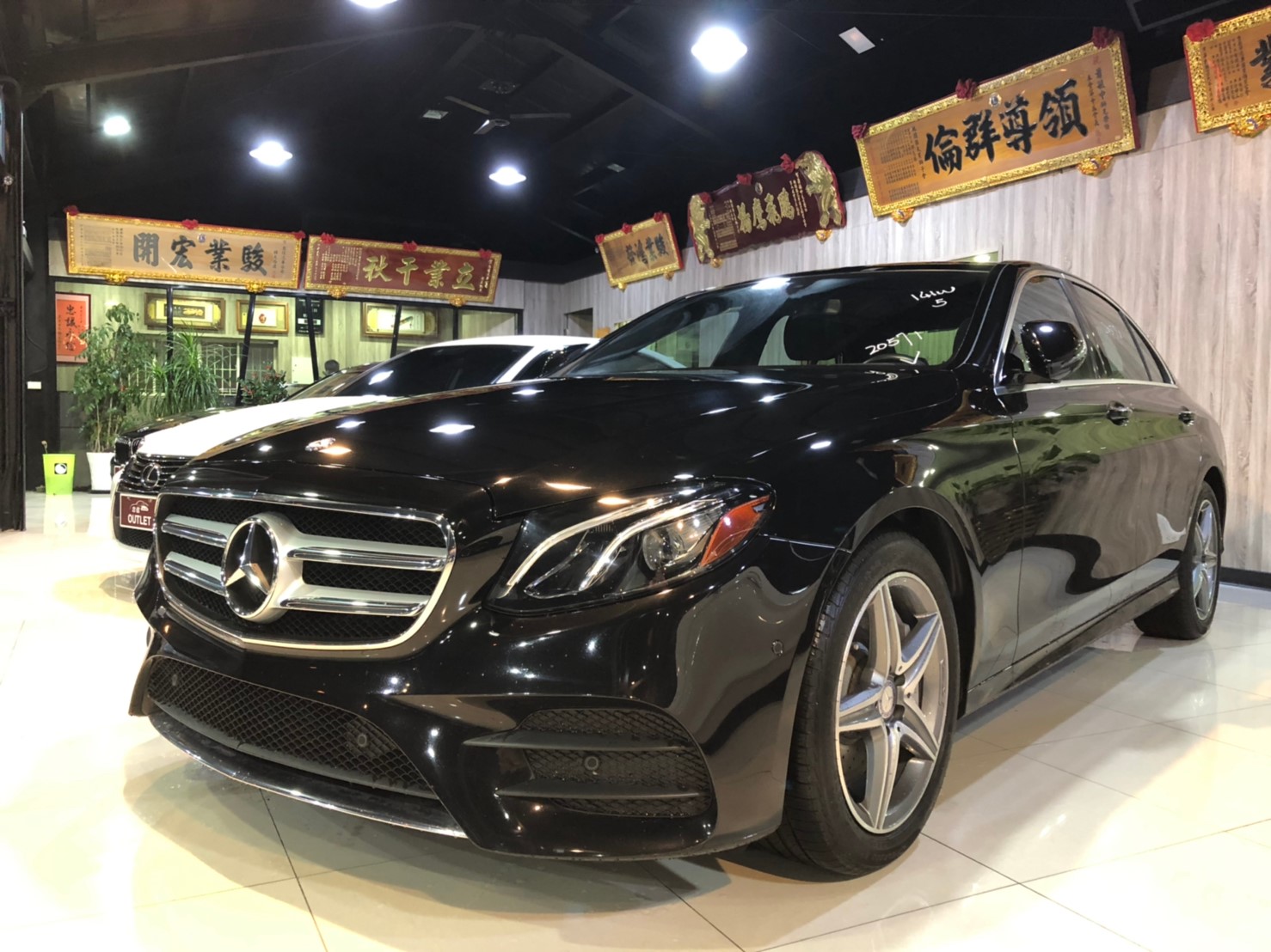2016 M-Benz 賓士 E-class
