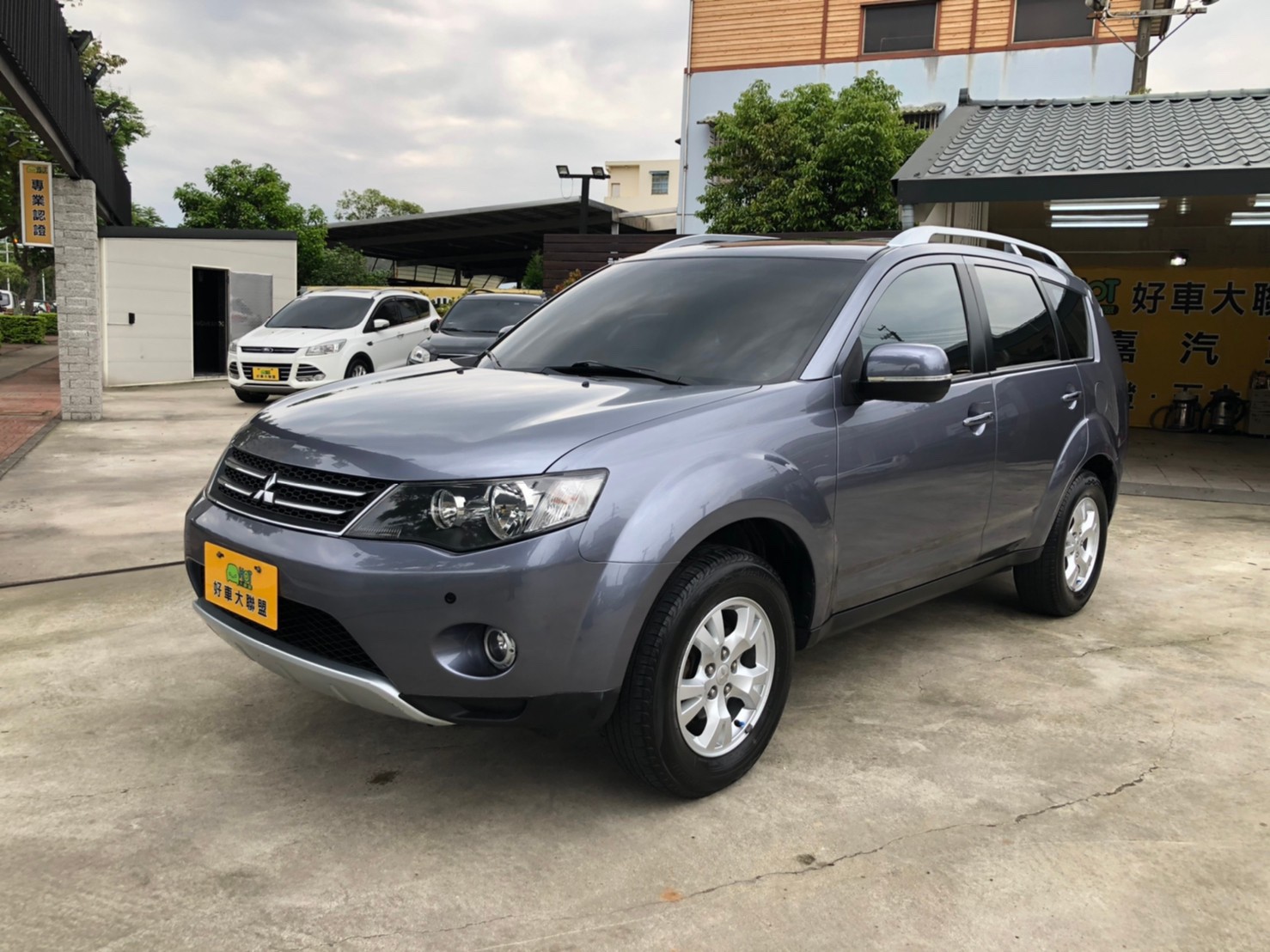2010 Mitsubishi 三菱 Outlander
