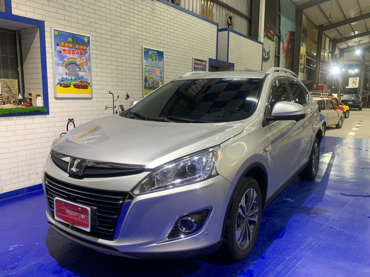 2017 Luxgen U6 turbo