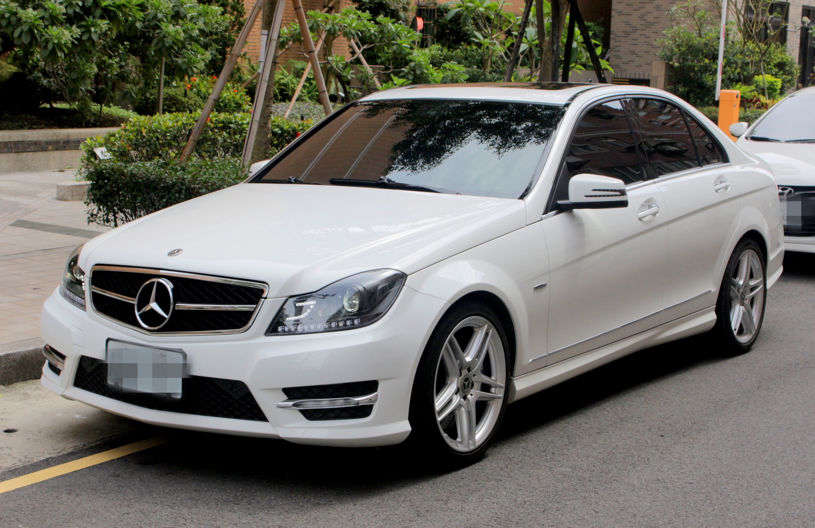 2012 M-Benz 賓士 C-class