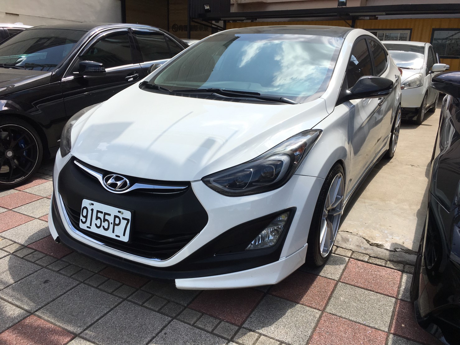 2012 Hyundai 現代 Elantra