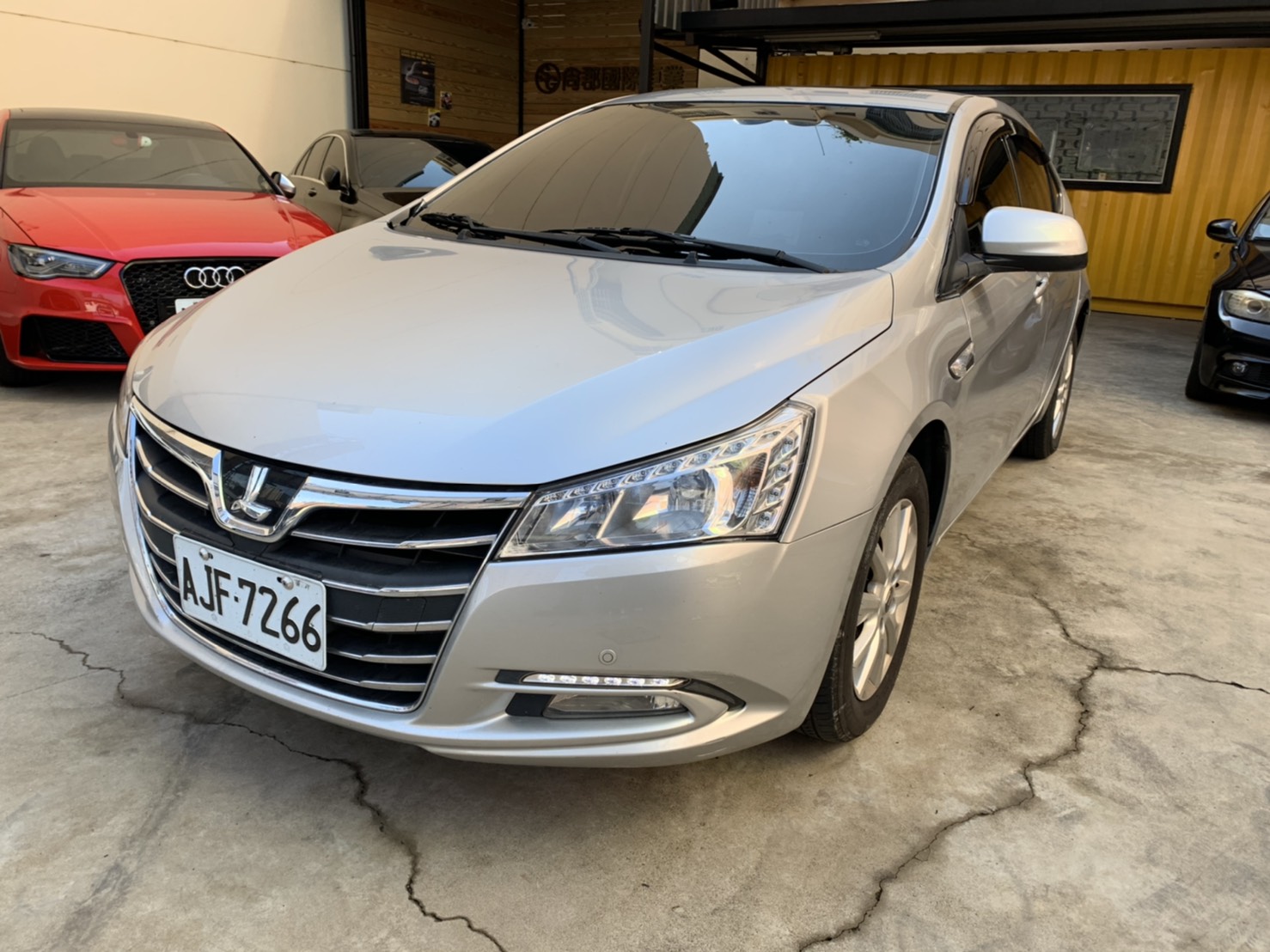 2014 Luxgen 納智捷 5 sedan